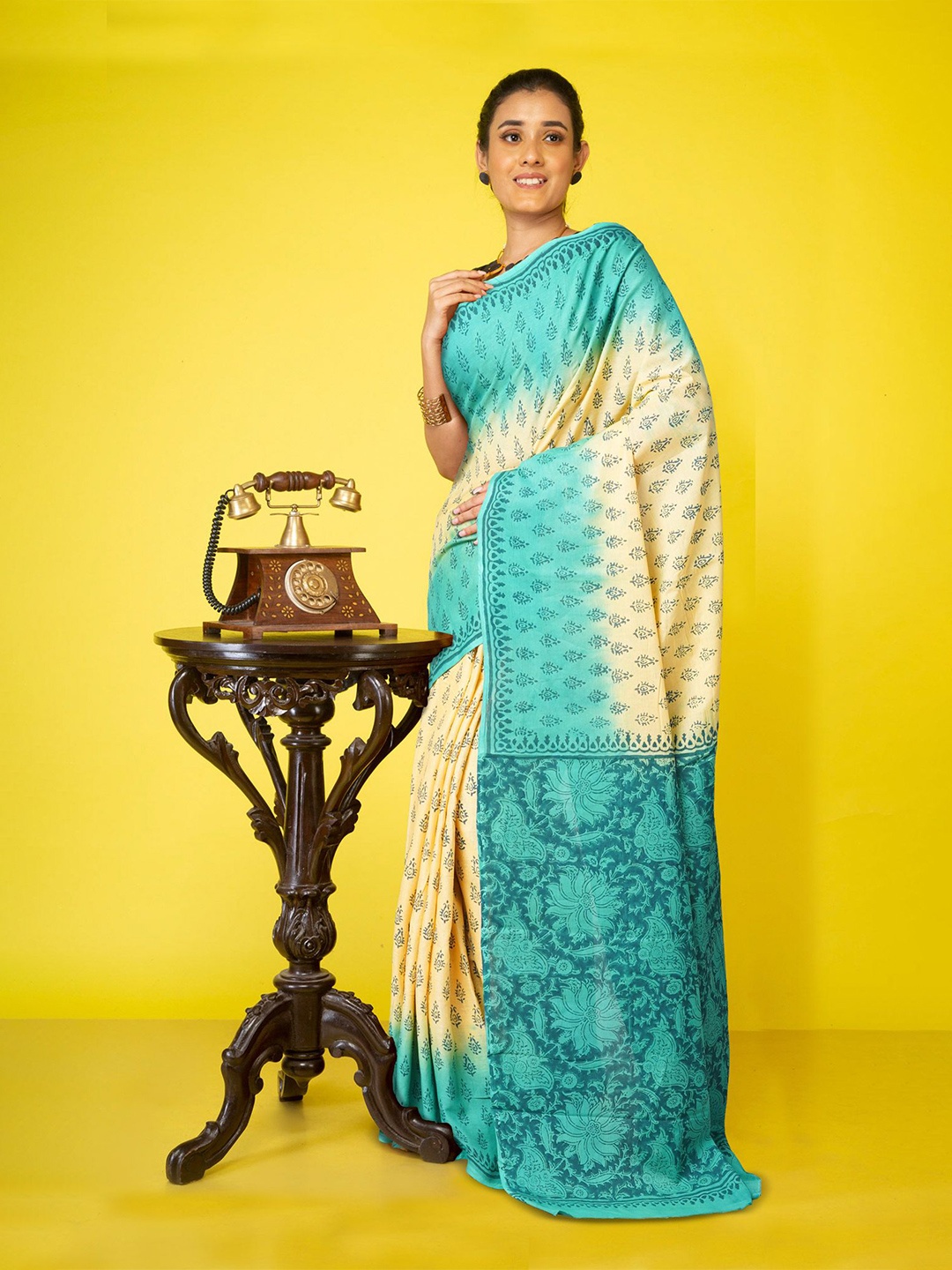 

Unnati Silks Floral Pure Cotton Handloom Block Print Saree, Cream
