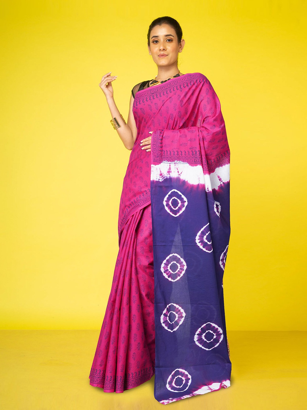 

Unnati Silks Tie And Dye Shibori Block Printed Pure Cotton Handloom Saree, Pink