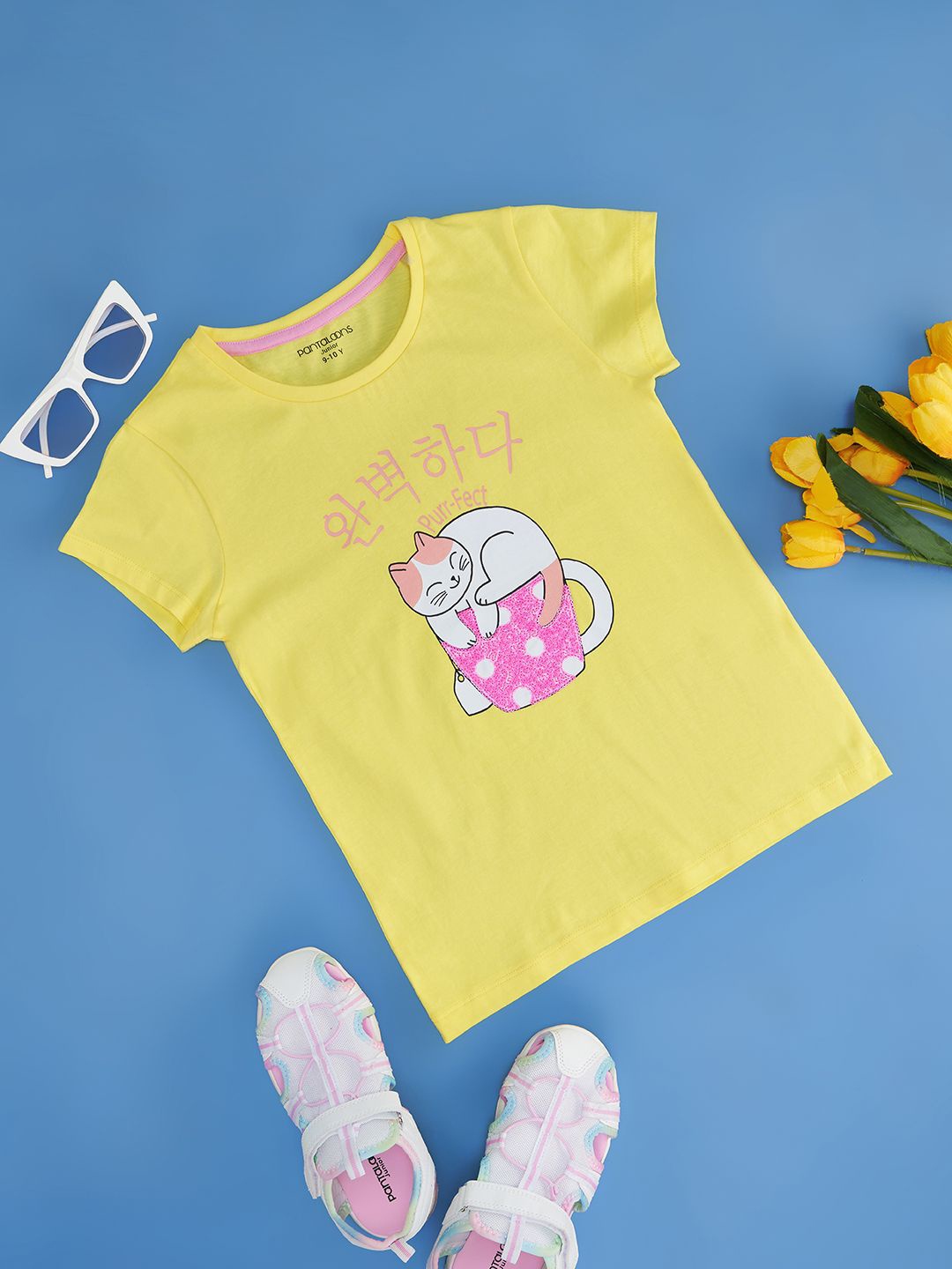 

Pantaloons Junior Girl Graphic Printed Pure Cotton Round Neck T-shirt, Yellow