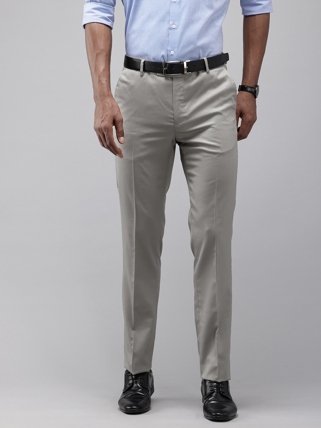

Arrow Men Textured Tailored Fit Pleated Formal Trousers, Grey
