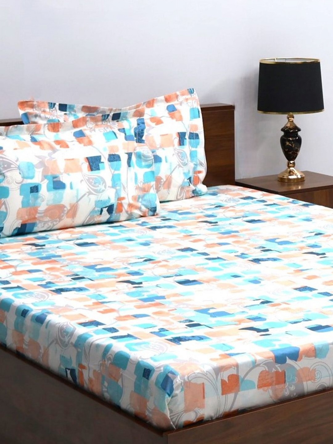 

BOMBAY DYEING Allure Turquoise Blue Printed 144 TC Pure Cotton King Fitted Bedsheet Set