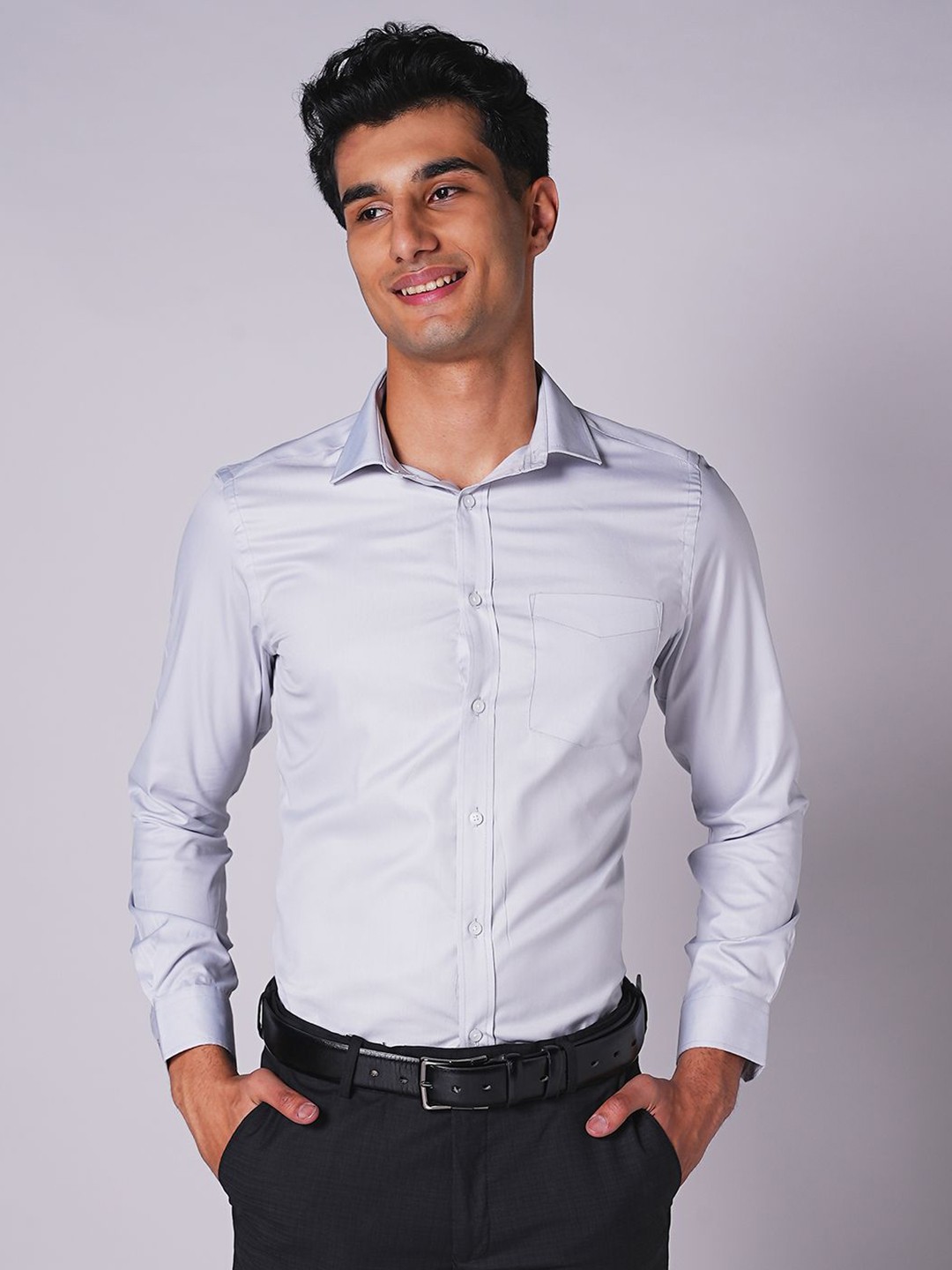 

INSPIRO Men Solid Spread Collar Slim Fit Formal Shirt, Grey