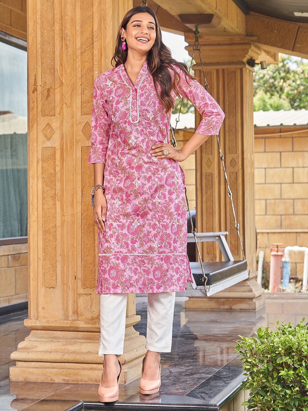 

KALINI Floral Printed Cotton Straight Kurta, Pink