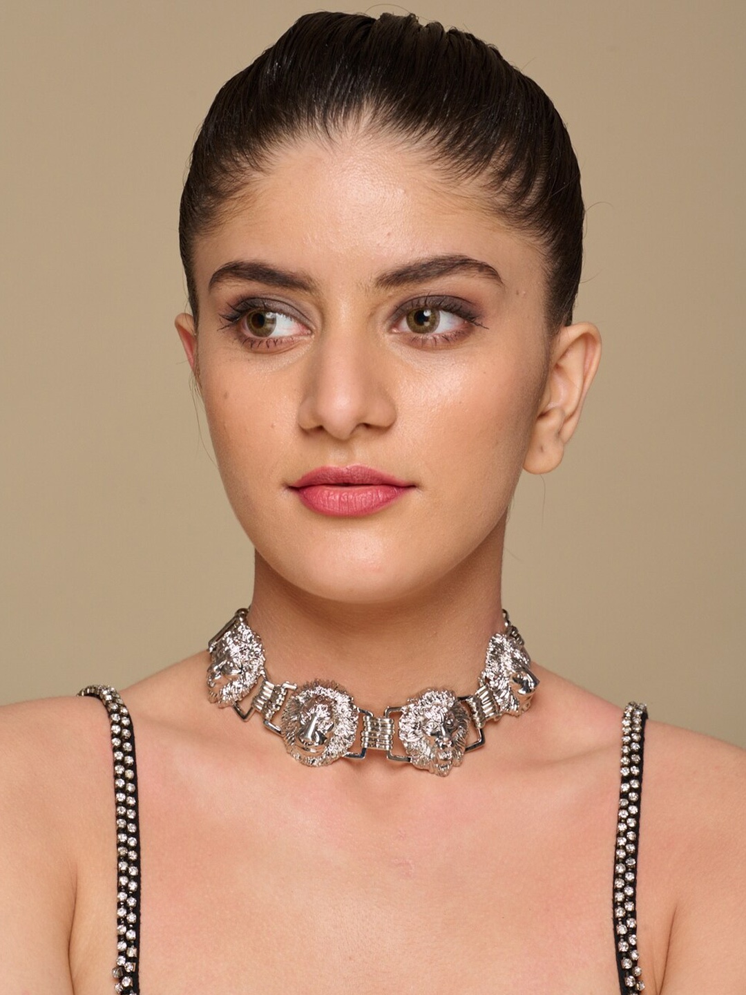 

ISHKAARA Silver Plated Choker Necklace