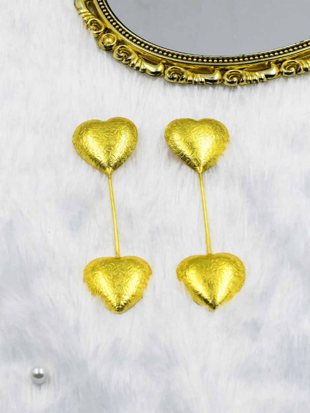 

ISHKAARA Gold Plated Heart Shaped Drop Earrings