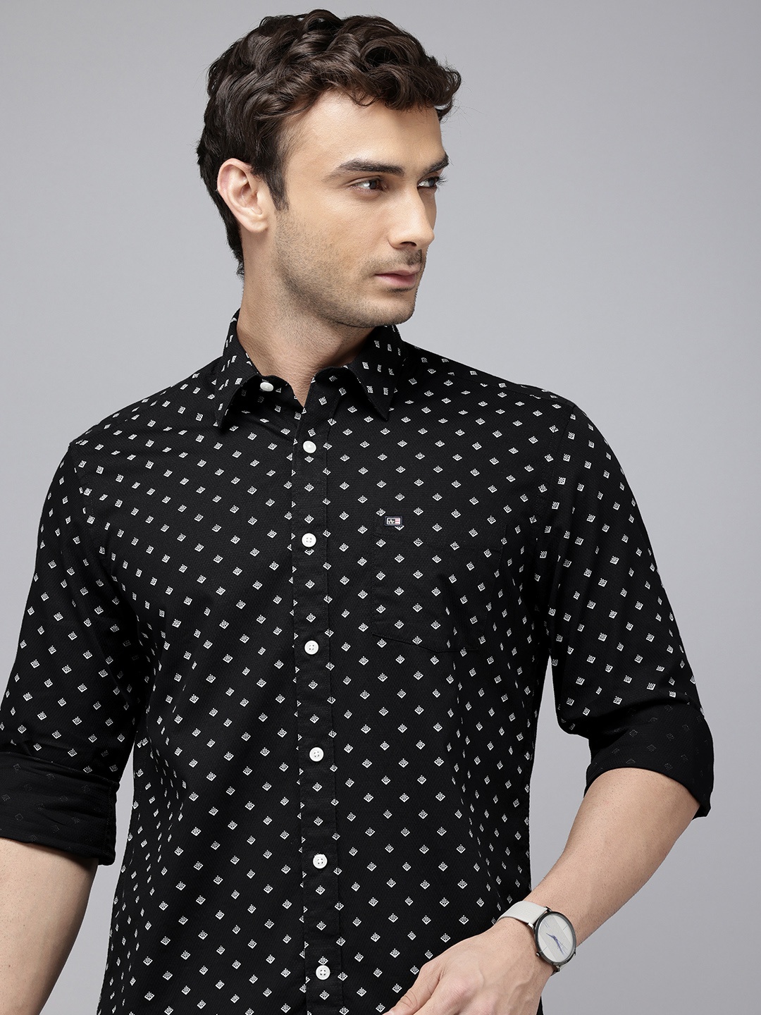 

Arrow Sport Manhattan Slim Fit Geometric Printed Pure Cotton Casual Shirt, Black