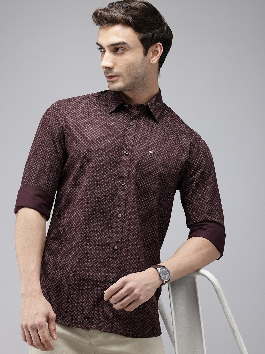 

Arrow Sport Pure Cotton Manhattan Slim Fit Opaque Printed Casual Shirt, Burgundy