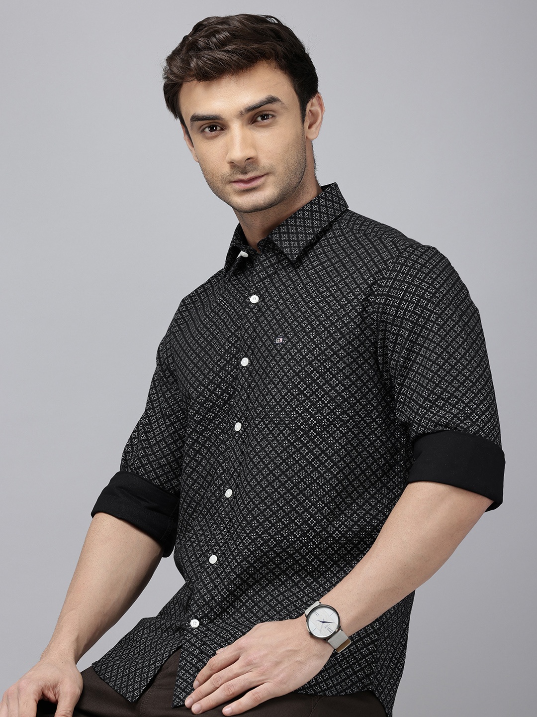 

Arrow Sport Manhattan Slim Fit Geometric Printed Pure Cotton Casual Shirt, Black