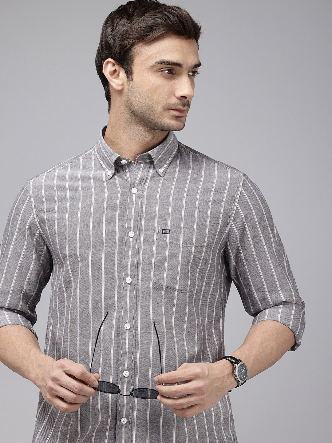 

Arrow Sport Men Slim Fit Striped Pure Cotton Casual Shirt, Grey