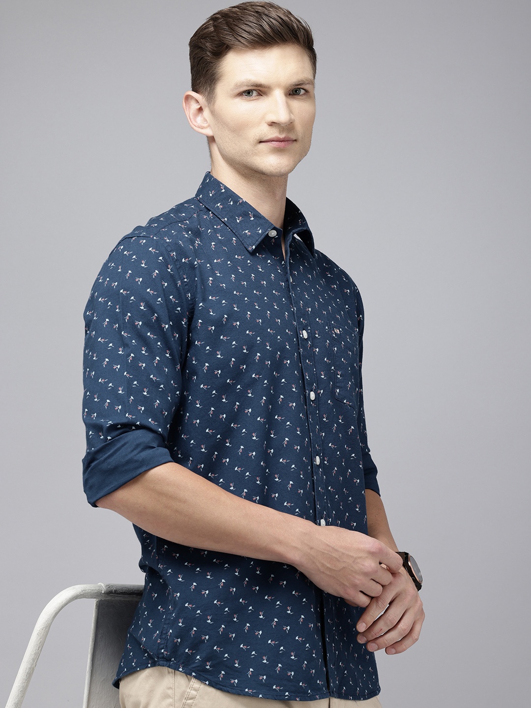 

Arrow Sport Manhattan Slim Fit Floral Printed Pure Cotton Casual Shirt, Navy blue