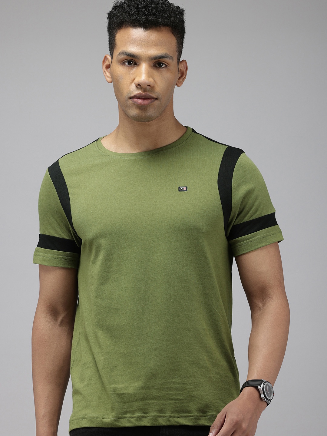 

Arrow Sport Round Neck Pure Cotton T-shirt, Olive
