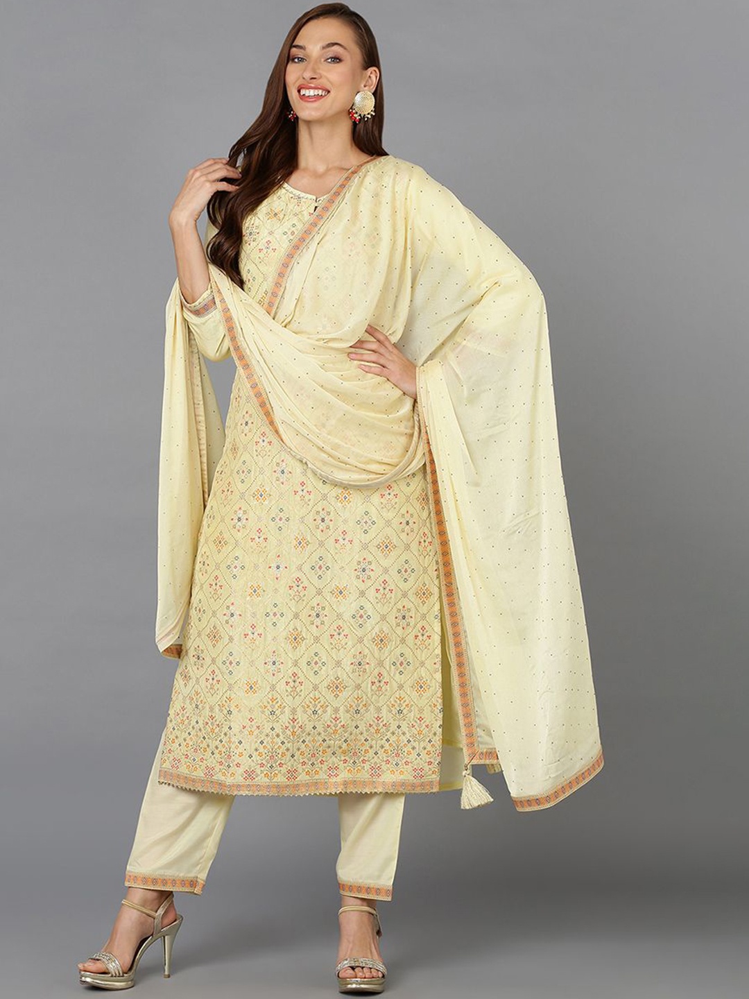 

KALINI Geometric Printed Keyhole Neck Gotta Patti Straight Kurta With Trousers & Dupatta, Yellow