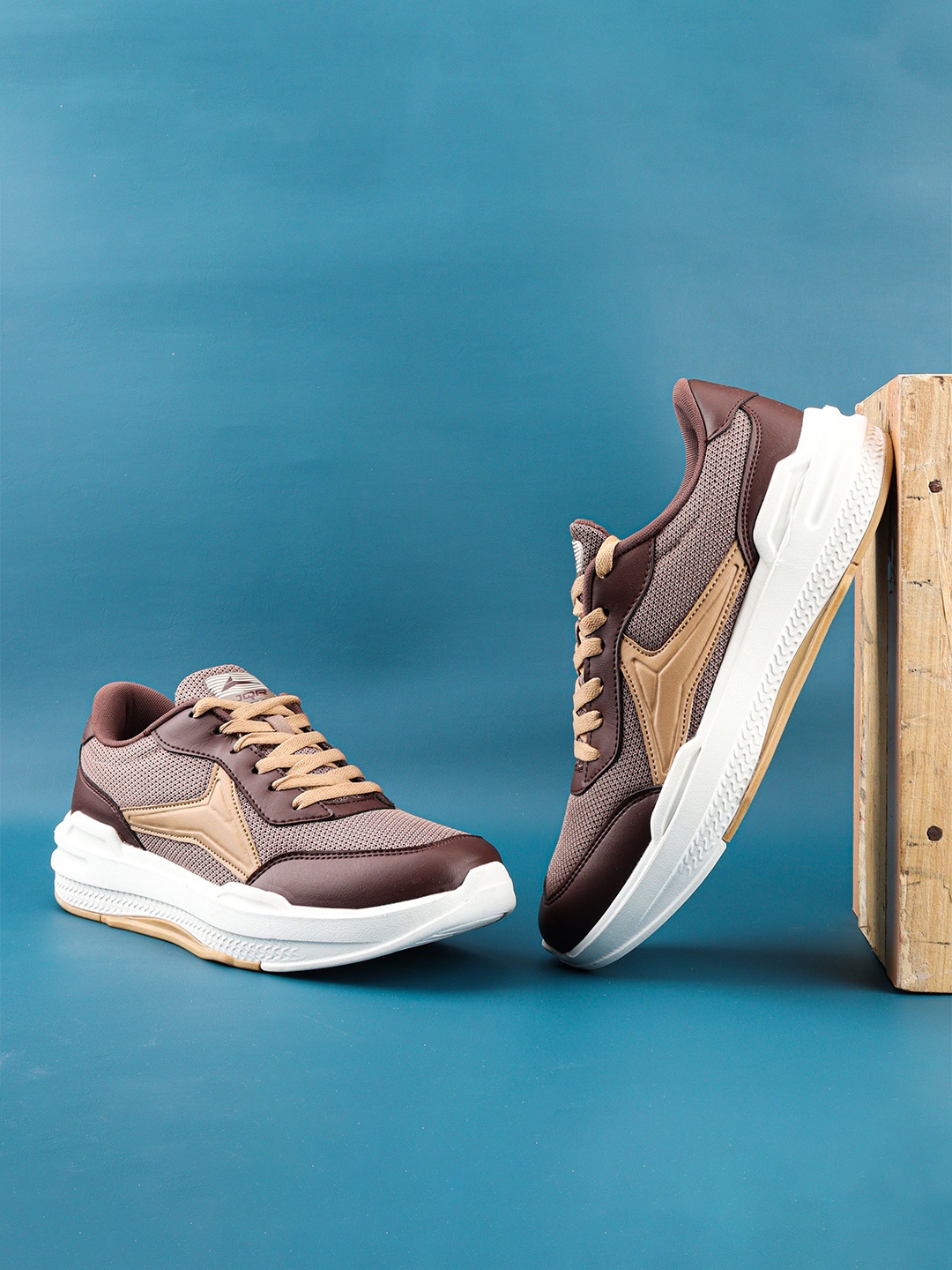 

JQR Men Mesh Walking Non-Marking Shoes, Coffee brown