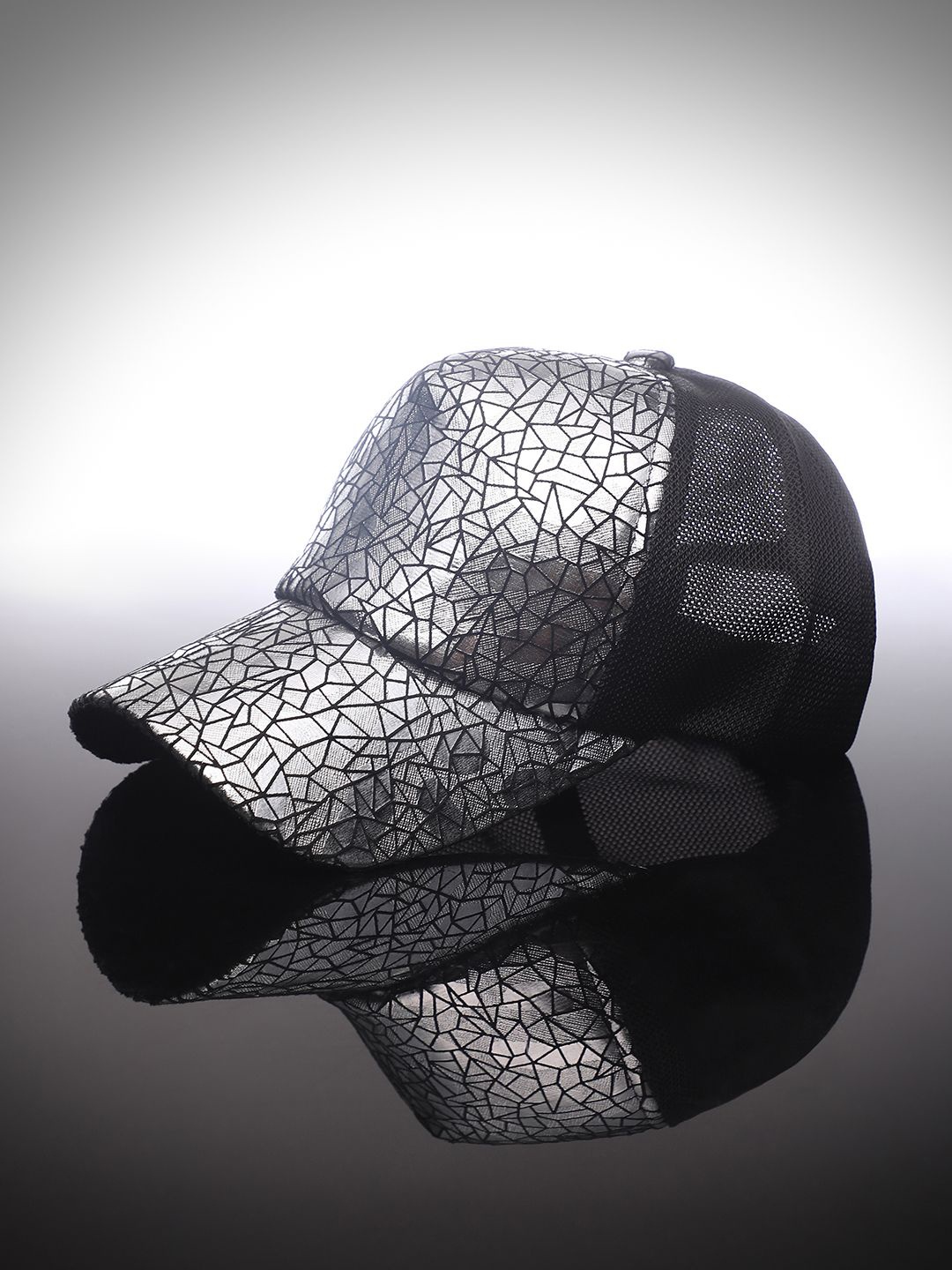 

HAUTE SAUCE by Campus Sutra Women Self Design Baseball Cap, Silver