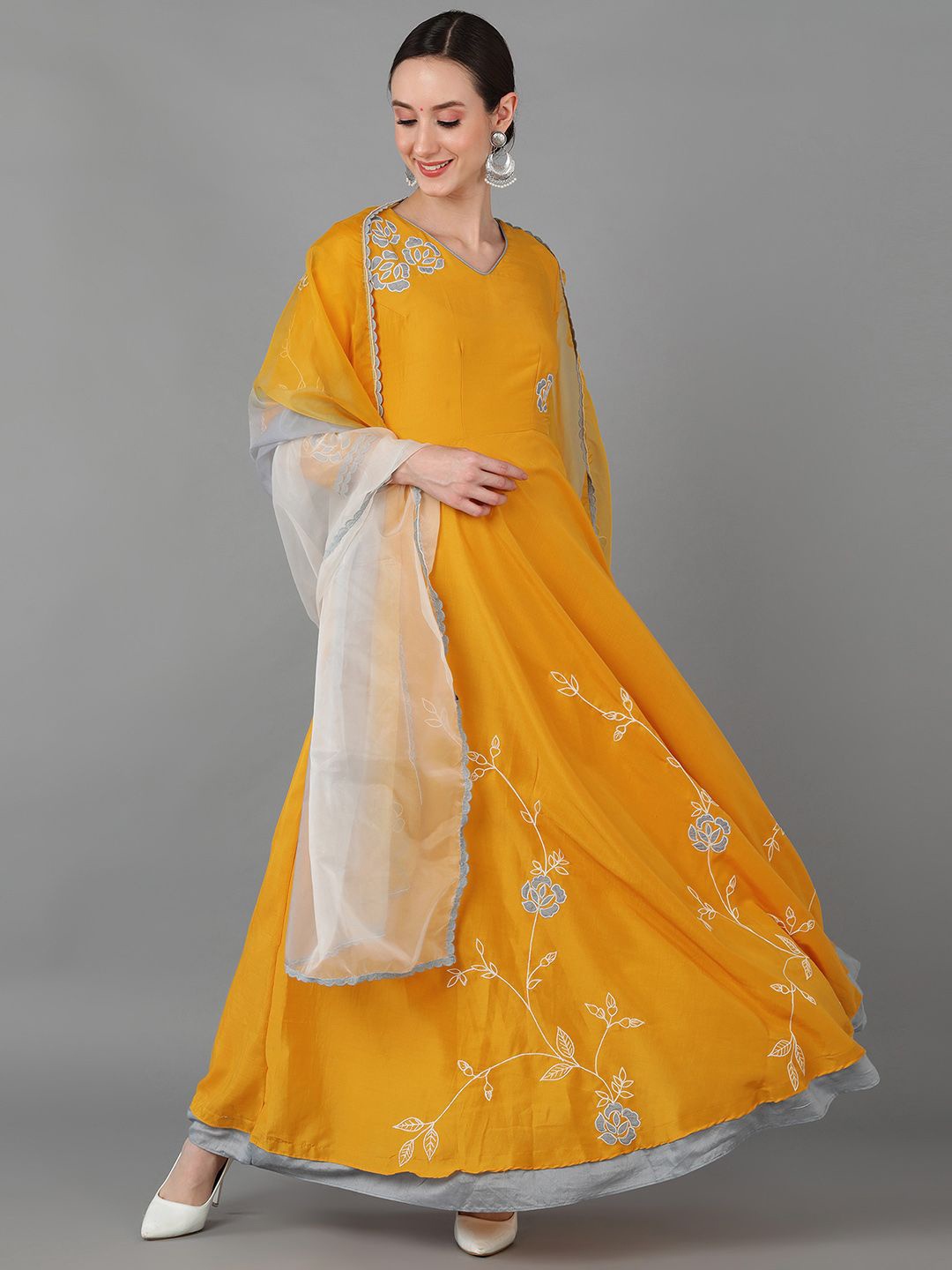 

KALINI V Neck Embroidered Chanderi Silk Anarkali Kurta, Mustard