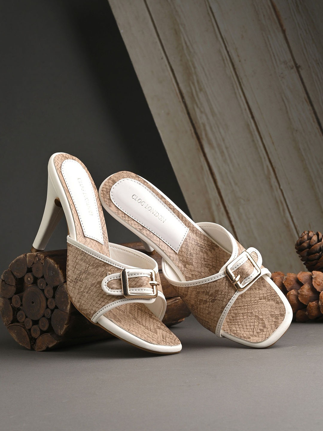 

CLOG LONDON Printed Open Toe Slim Heels, Brown