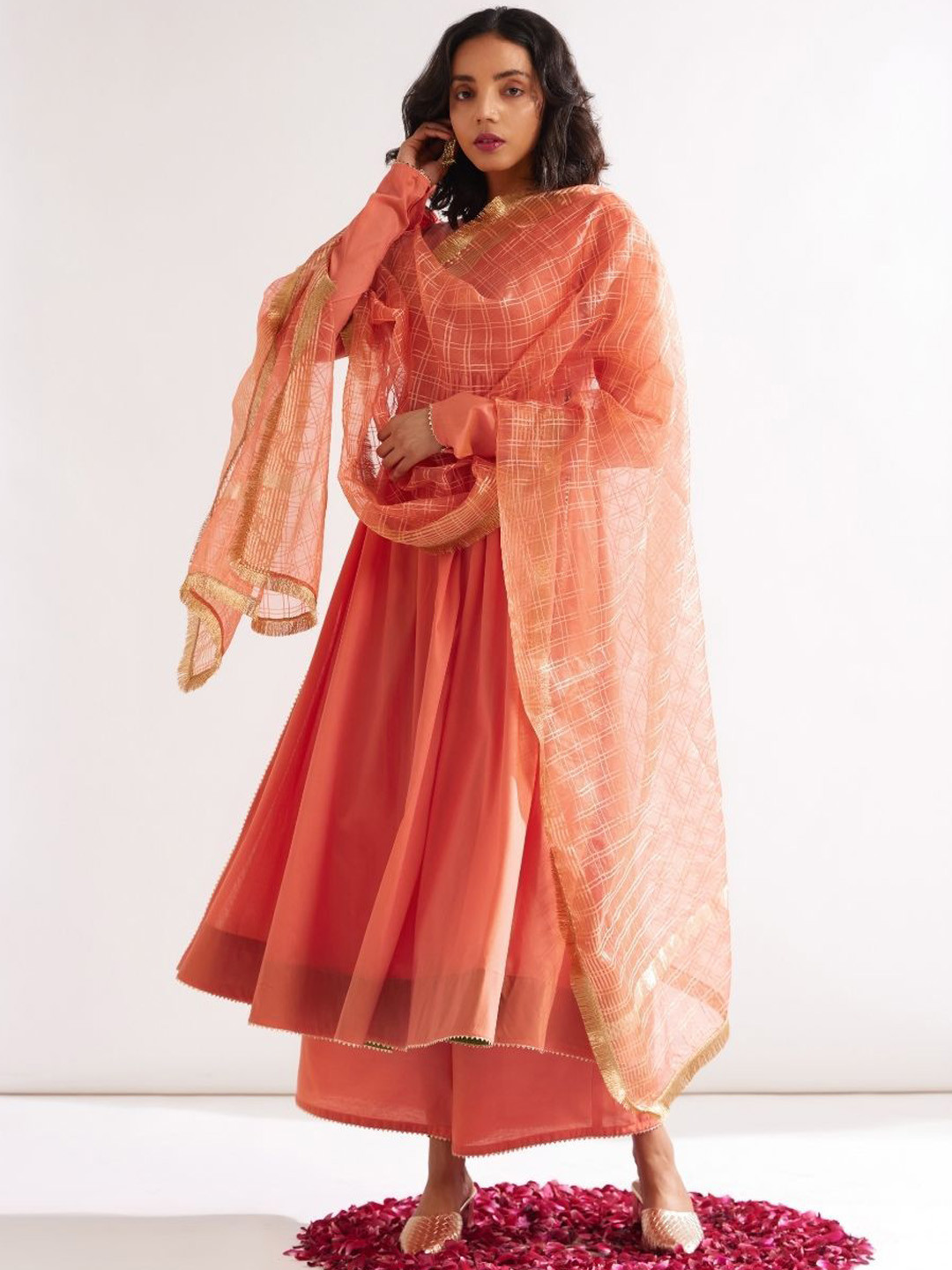 

Abhishti Self Design Round Neck Anarkali Kurta with Palazzos, Peach