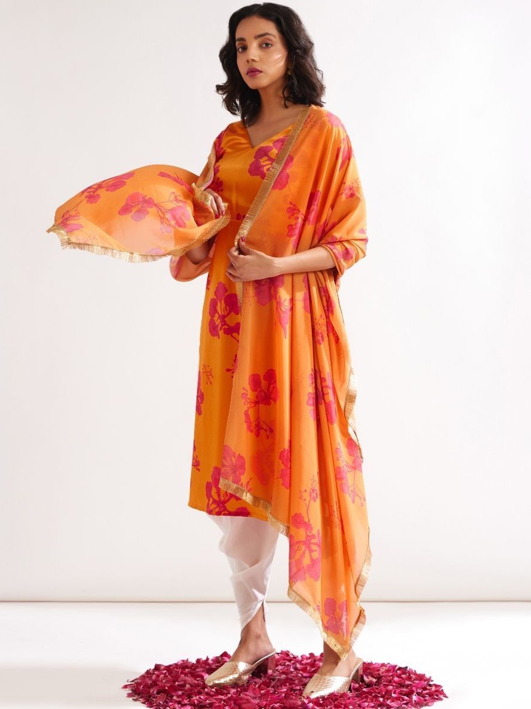 

Abhishti Floral Printed V-Neck Straight Kurta with Dhoti Pants & Dupatta, Orange