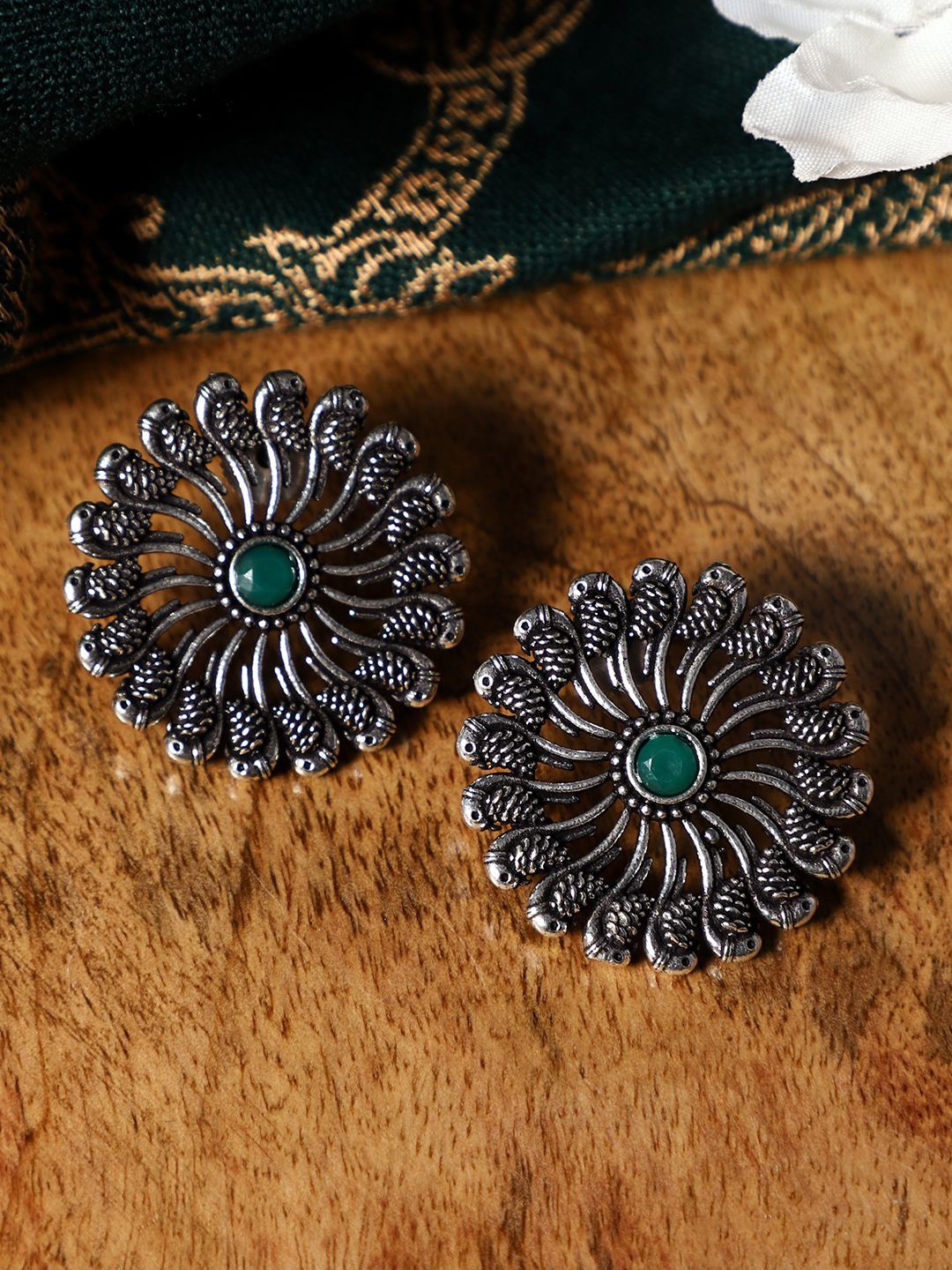 

VENI 92.5 Silver-Plated Peacock Shaped Studs Earrings