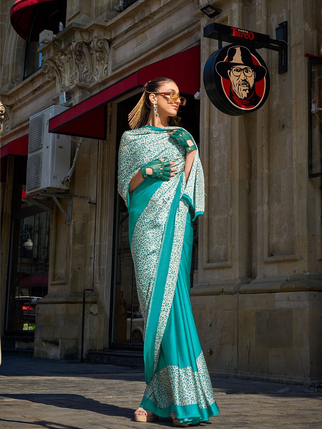 

DEVATITHI Satin Saree, Green