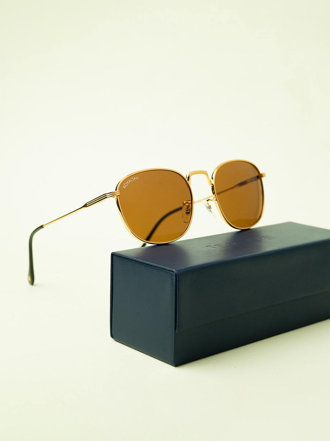 

ROYALTAIL Unisex Round Sunglasses with UV Protected Lens RT-SUNG-091, Brown