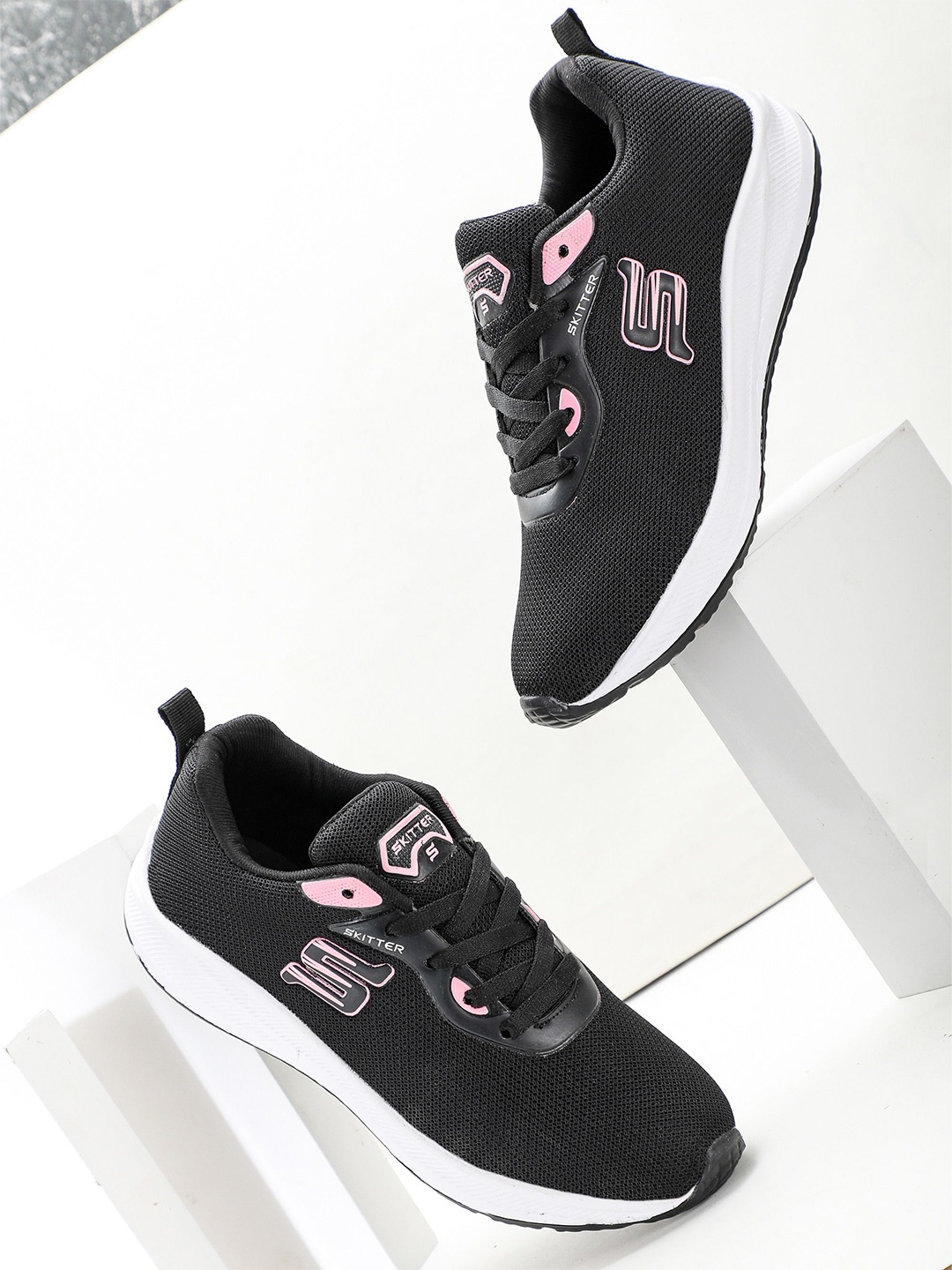 

TPENT Women Mesh Running Non-Marking Shoes, Black