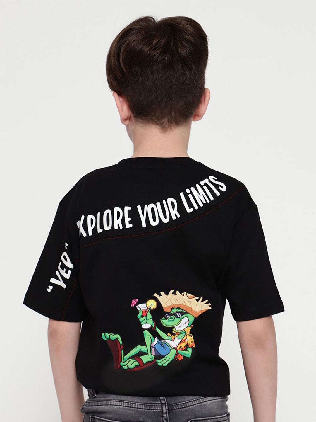 

Octave Boys Typography Applique T-shirt, Black
