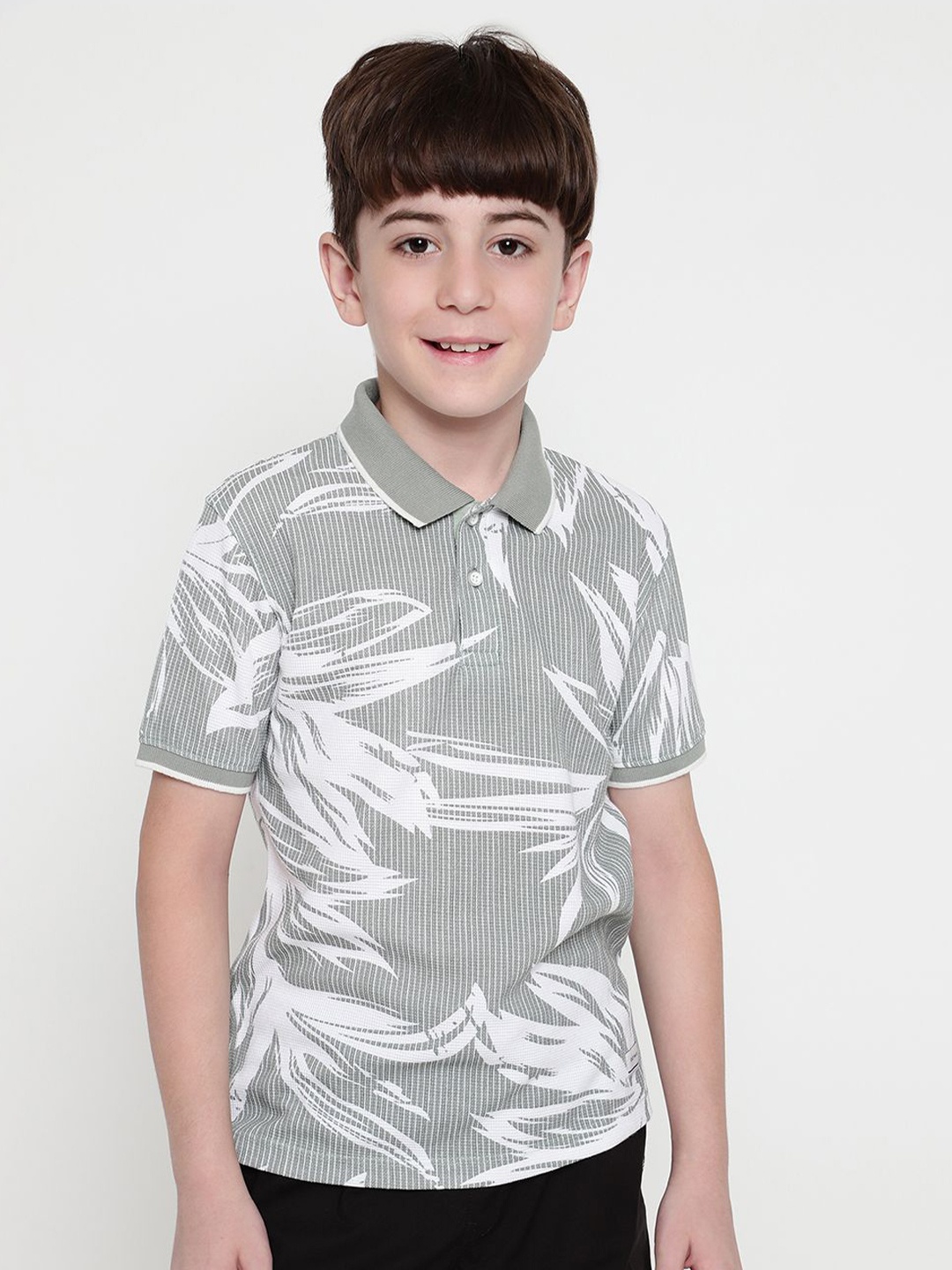 

Octave Boys Striped Polo Collar Pockets T-shirt, Green