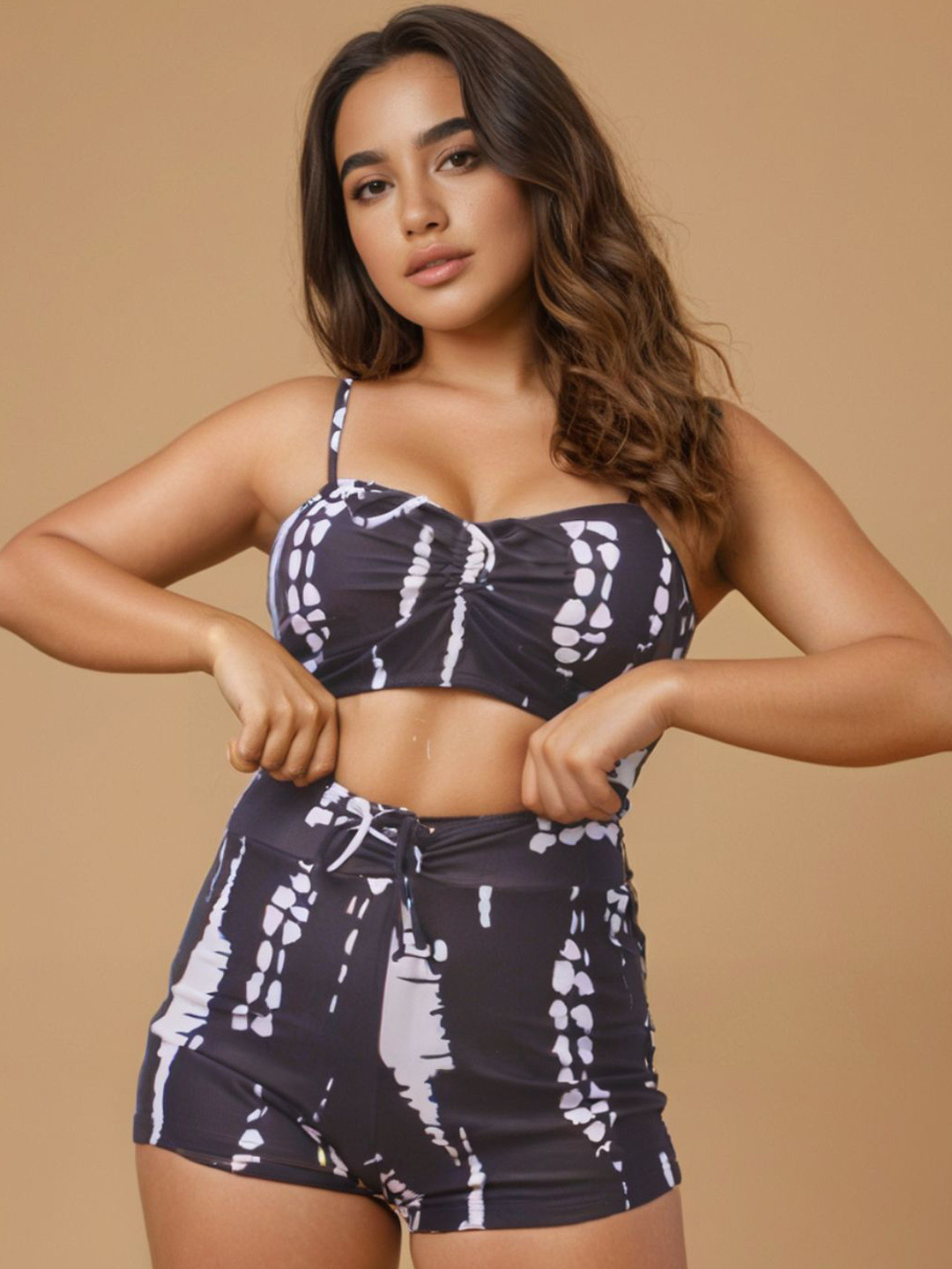 

WomanLikeU Printed Sleeveless Top & Shorts Swim set, Black
