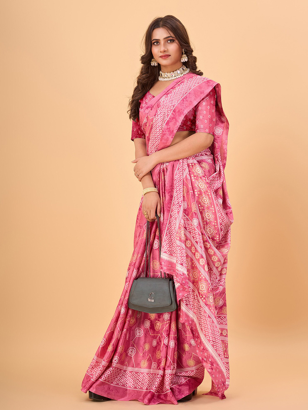 

NIRMAL CREATION Printed Saree, Pink