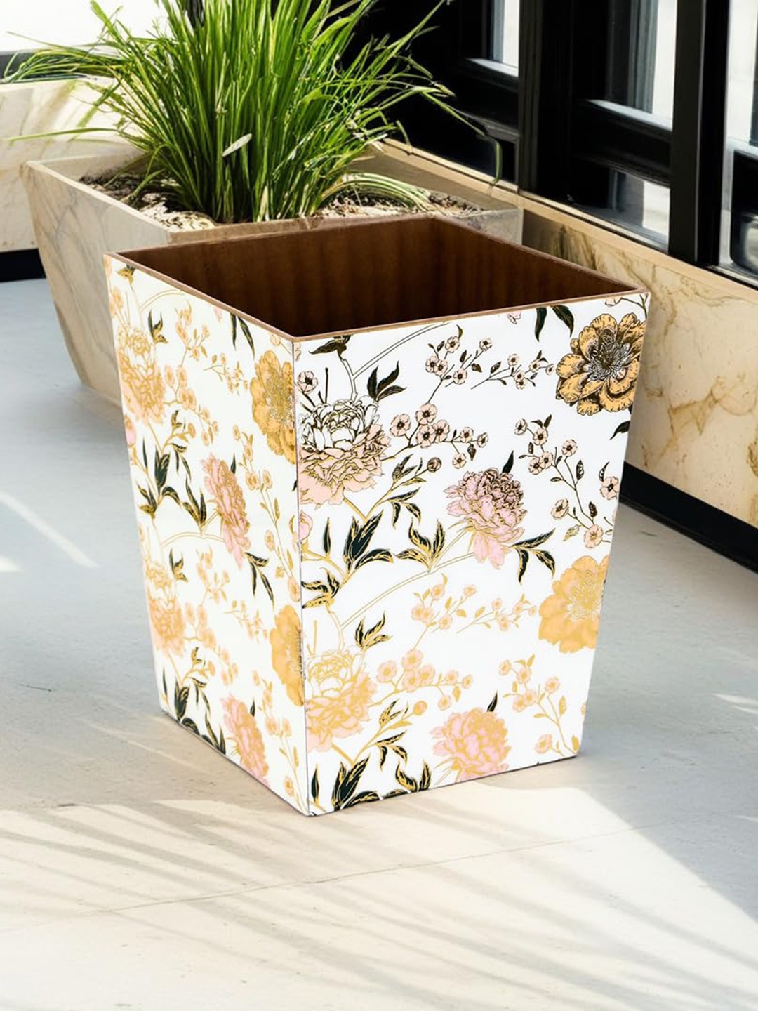 

THE HOME CO. White & Yellow Printed Wooden Dustbin