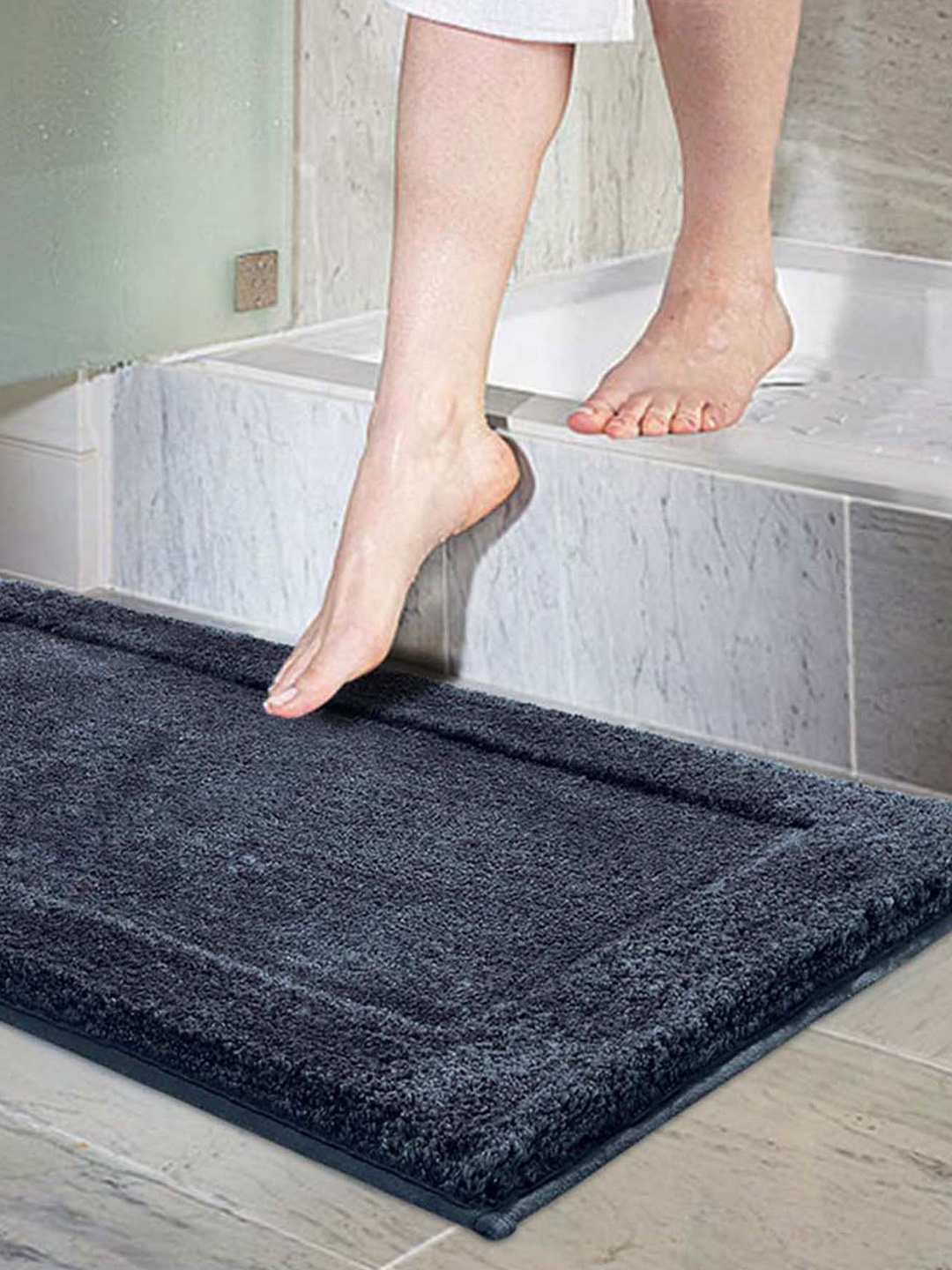 

Freelance Charcoal Grey 2200 GSM Microfibre Bath Rug
