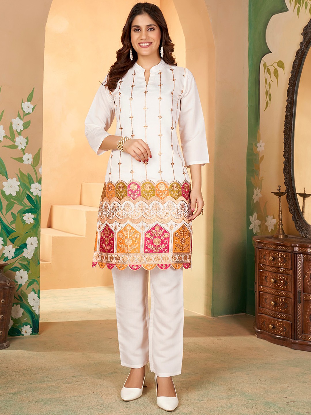 

KALINI Ethnic Motifs Embroidered Mandarin Collar Straight Kurta with Trousers, White