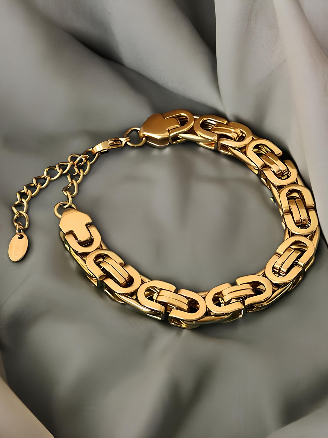 

KARISHMA KREATIONS Unisex Gold-Plated Link Bracelet