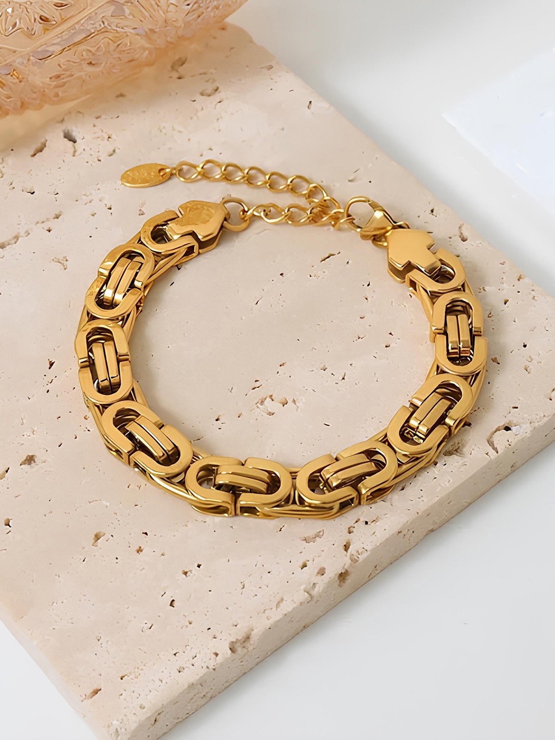

KARISHMA KREATIONS Unisex Gold-Plated Link Bracelet
