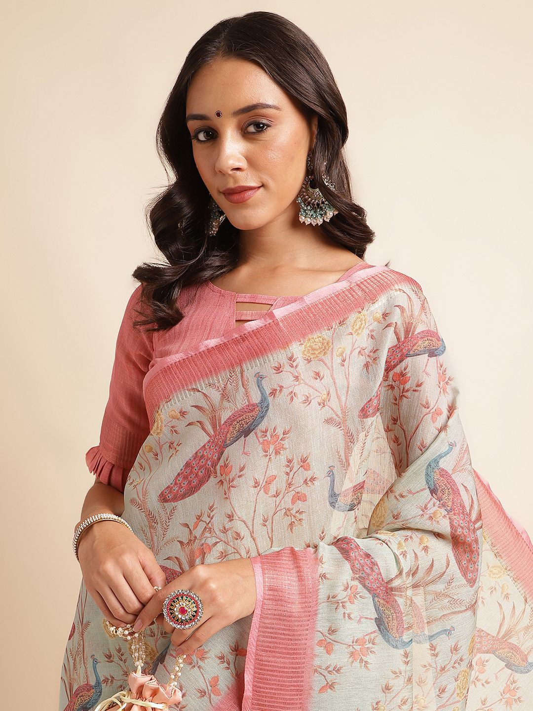 

DOI MOI Ethnic Motifs Zari Tissue Saree, Peach