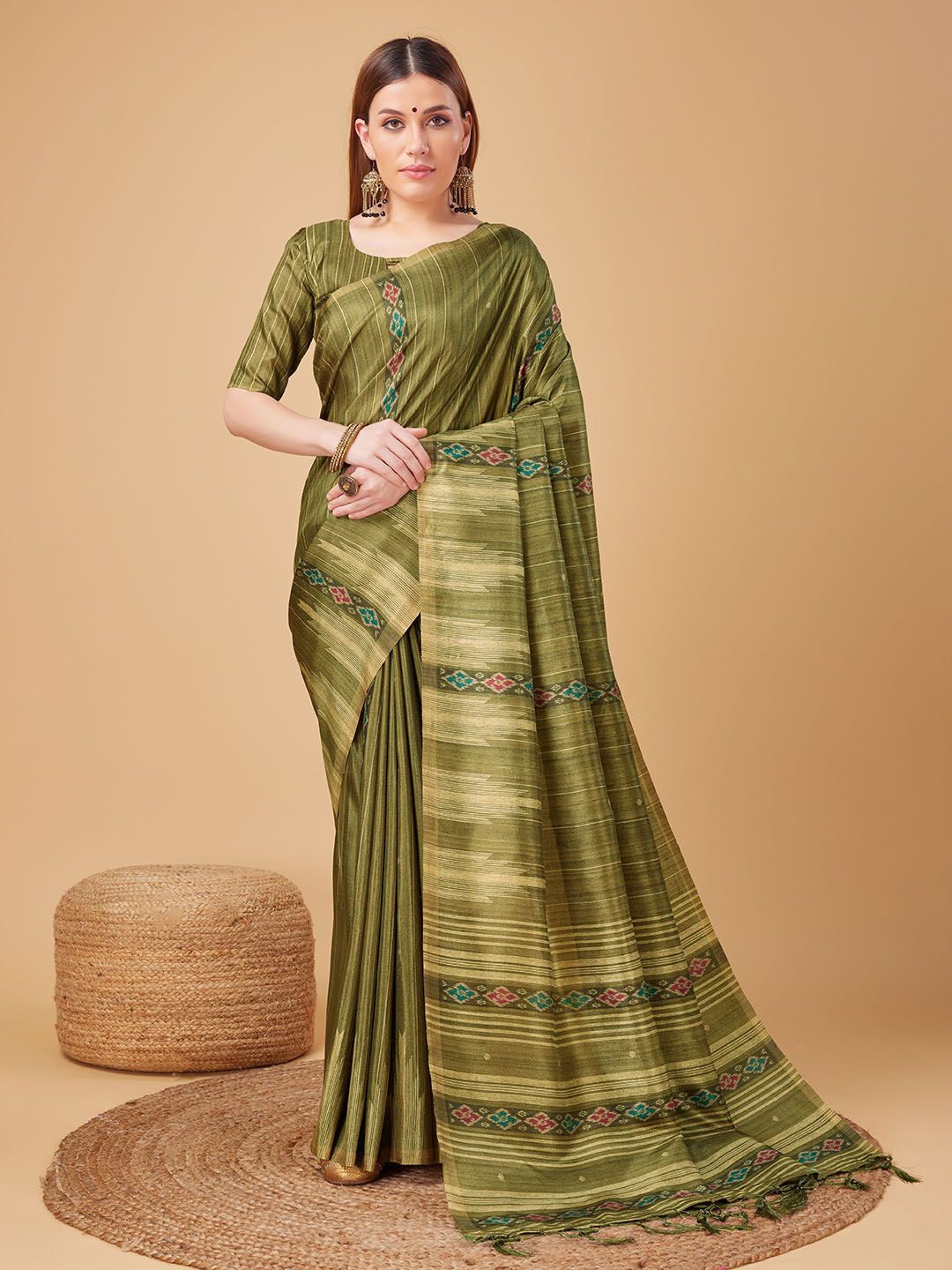 

DOI MOI Ethnic Motifs Sambalpuri Saree, Olive