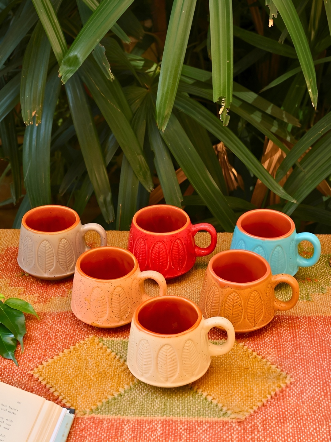 

WEAVING HOMES Red 6 Pieces Textured Microwave Safe Glossy Ceramic Mugs 200 ml Each