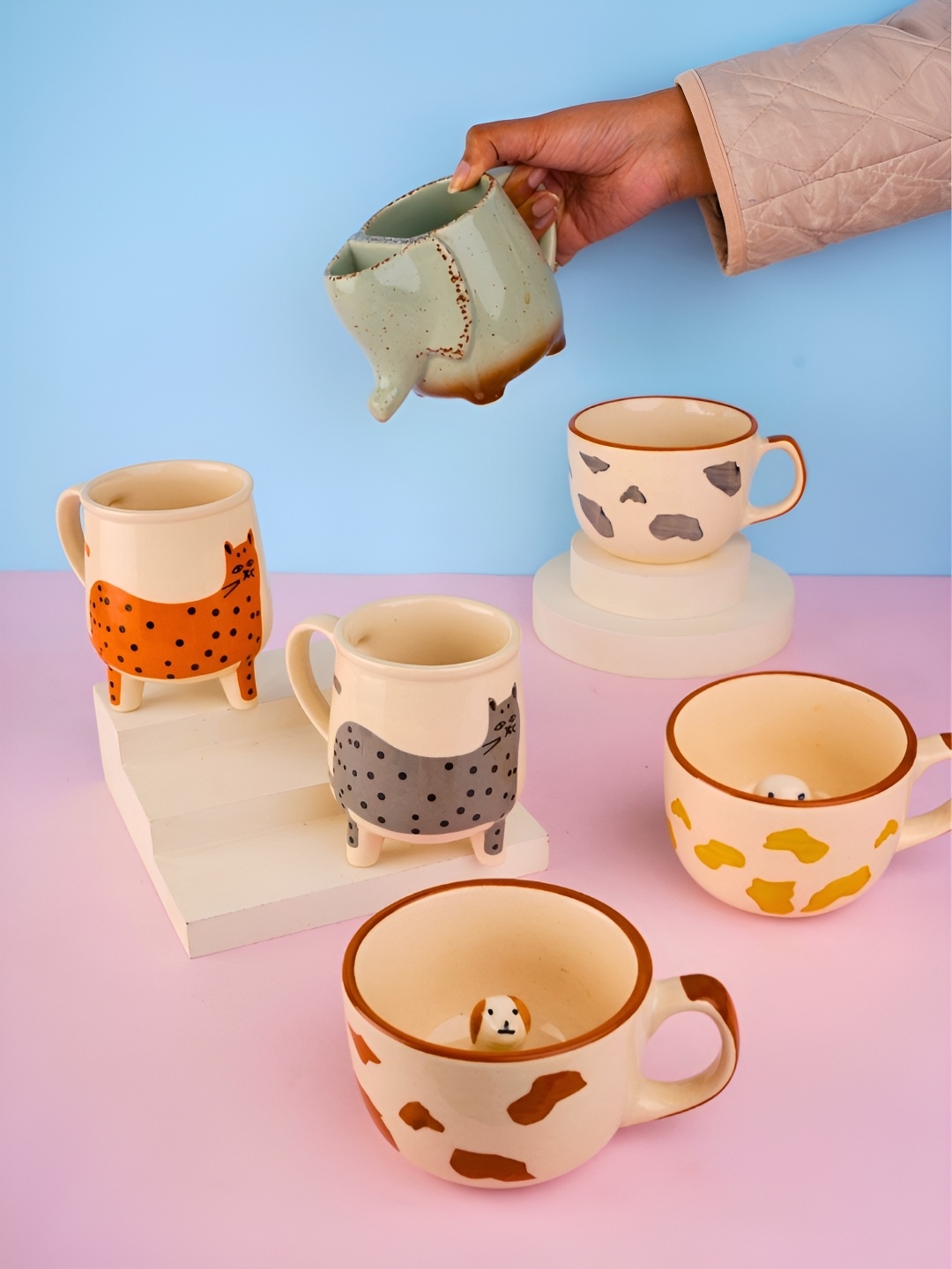 

WEAVING HOMES Beige & Brown 6 Pieces Printed Microwave Safe Glossy Ceramic Mugs