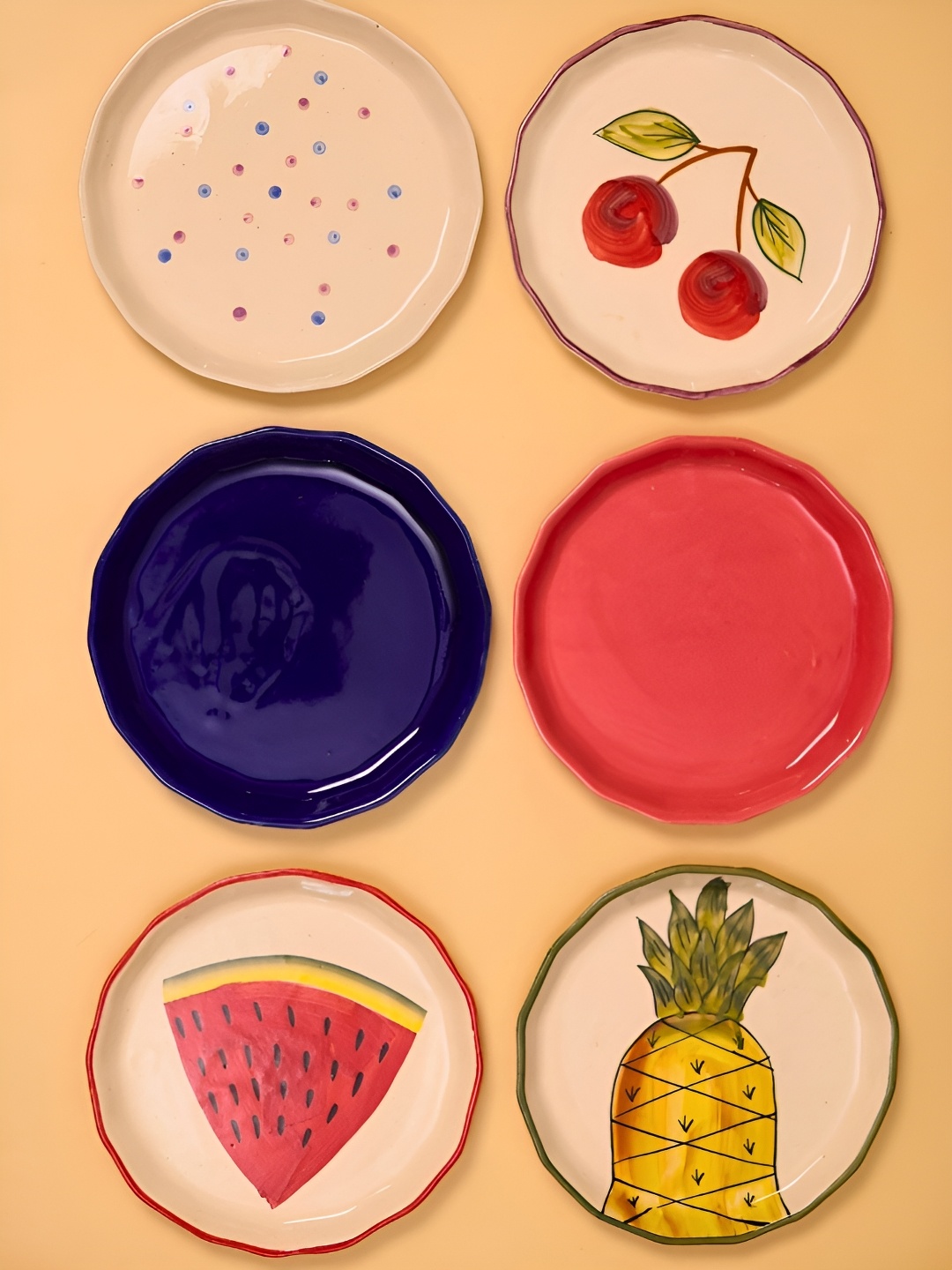 

WEAVING HOMES White & Red 6 Pieces Printed Ceramic Plates