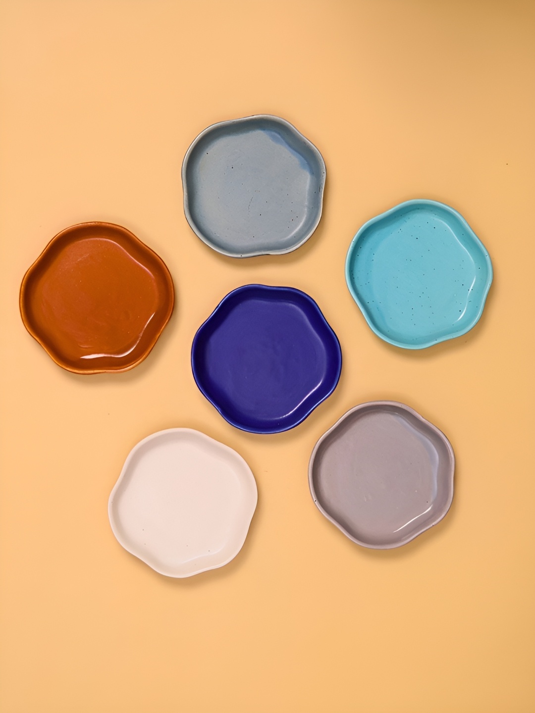 

WEAVING HOMES 6 Pieces Glossy Ceramic Plates, Blue