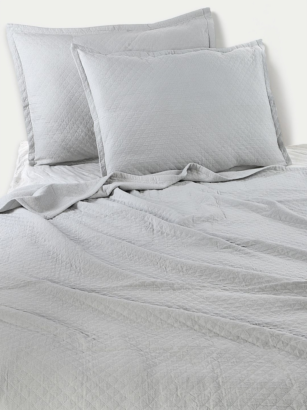 

DESIGN GAATHA Grey Geometric Double King Bed Cover With 2 Pillow Covers
