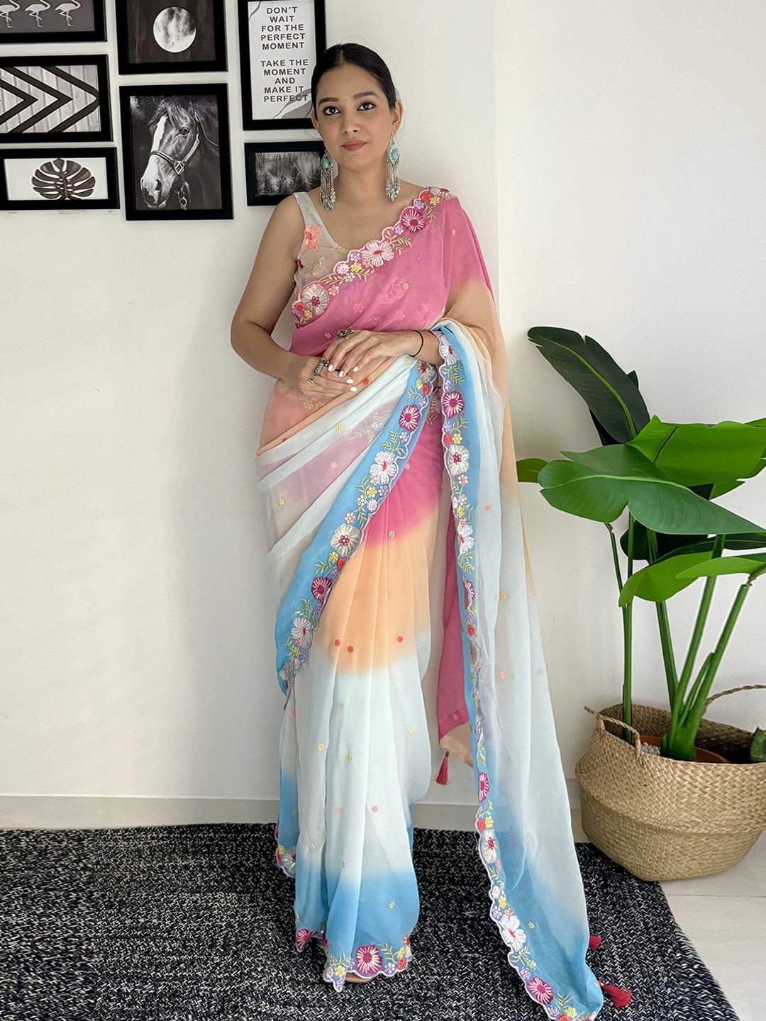 Panzora Floral Embroidered Saree, Blue