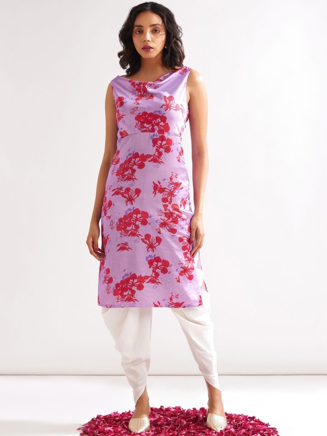 

Abhishti Floral Printed Cowl Neck Sleeveless Back Cross Drape Satin Straight Kurta, Lavender