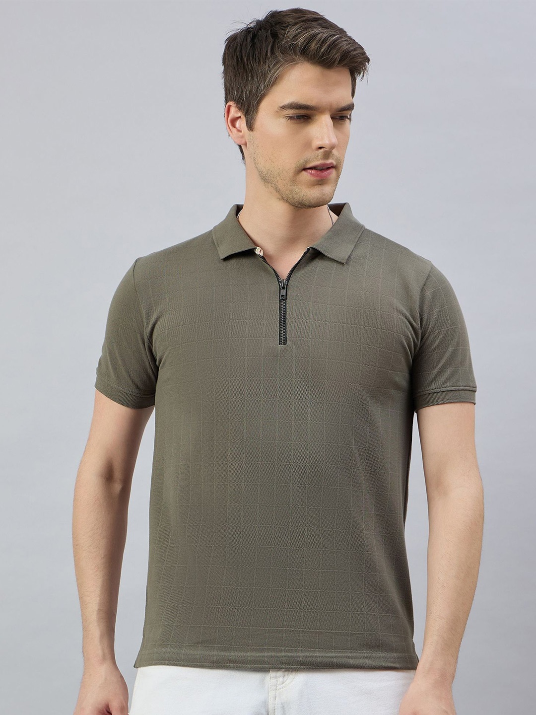 

REPRISE Men Solid Polo Collar T-shirt, Grey