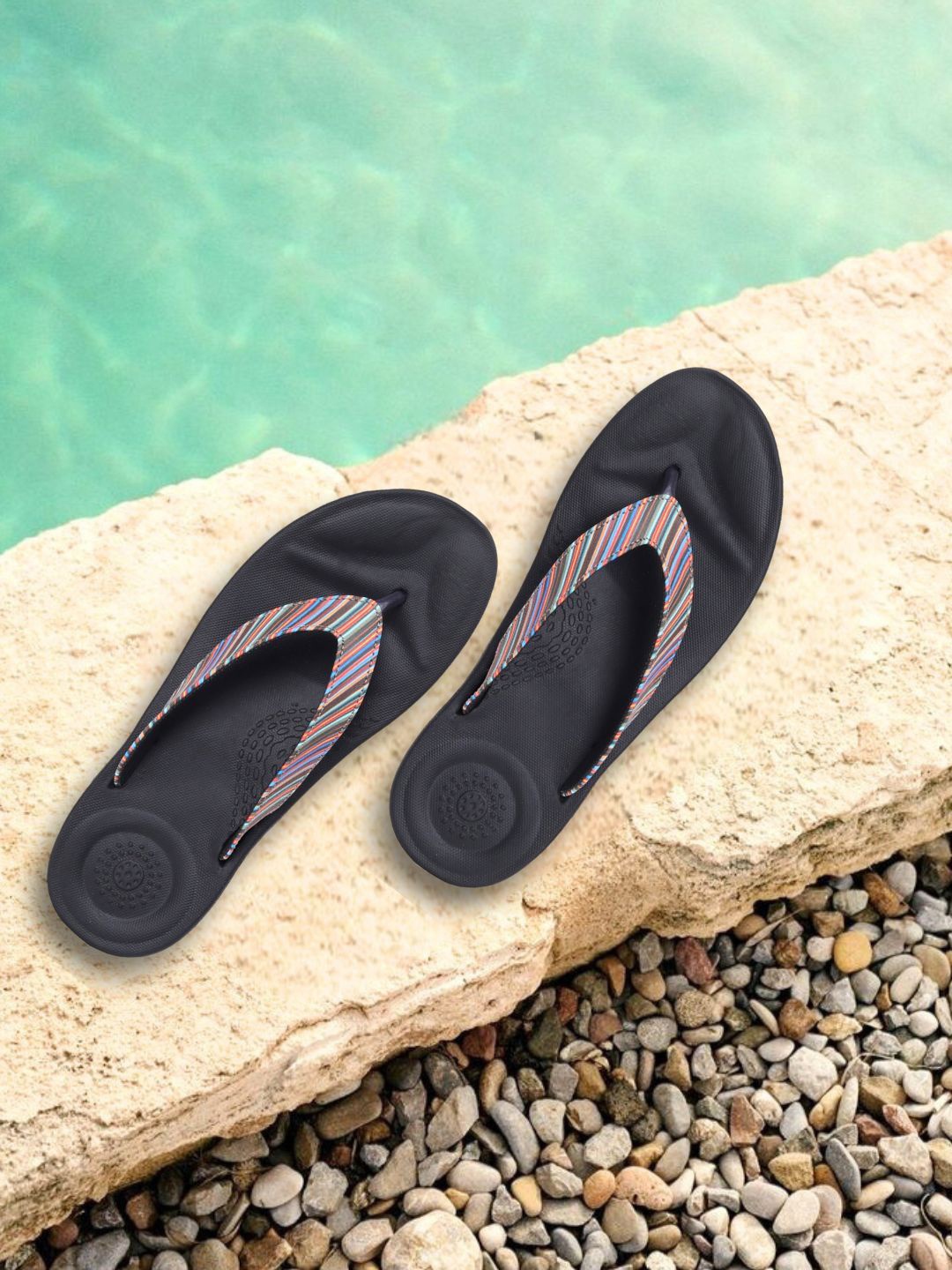 

Zyla Women Open Toe Flats, Black