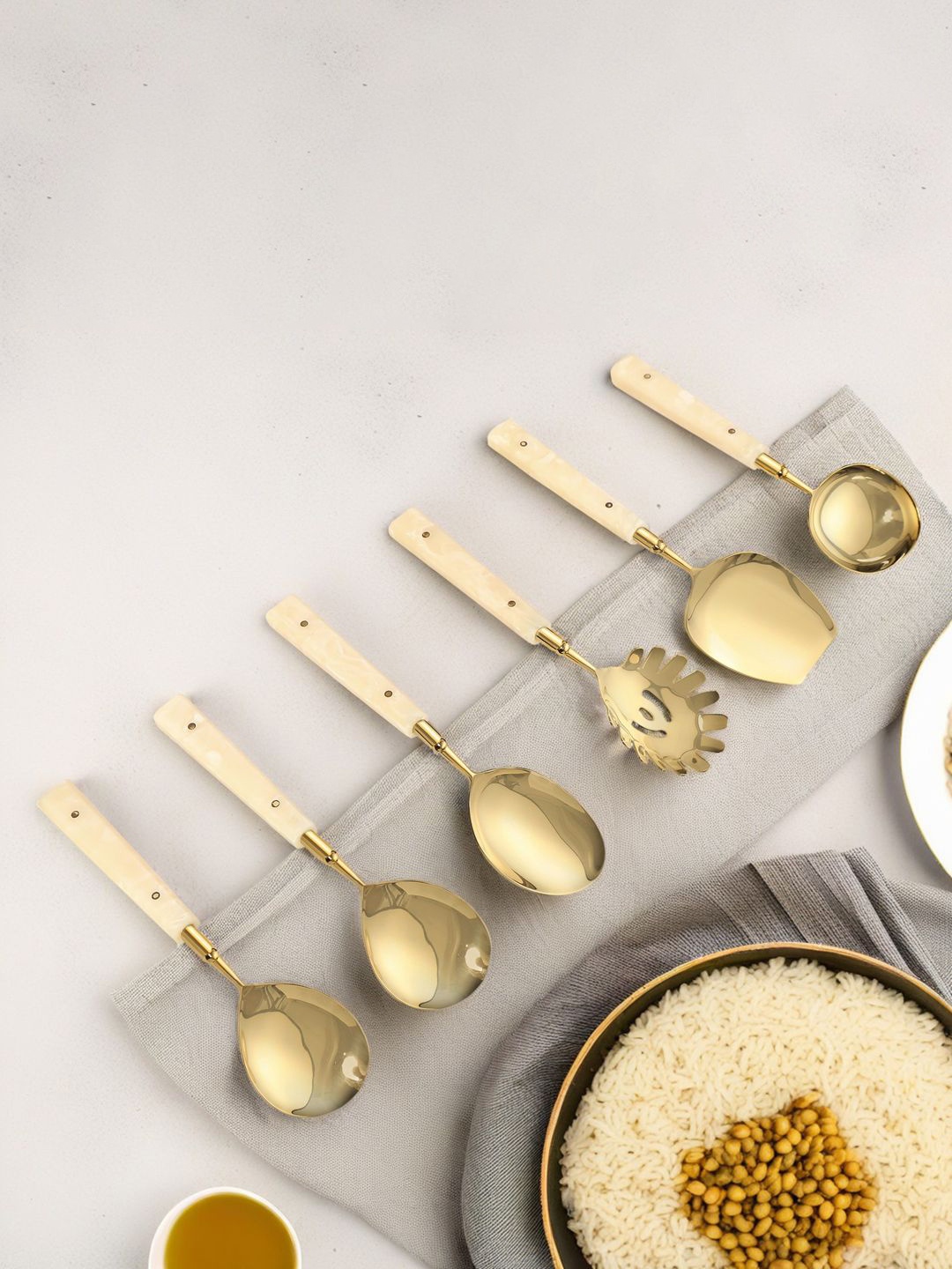 

THE HOME CO. Gold Toned 6 Pieces Stainless Steel Serving Spoon