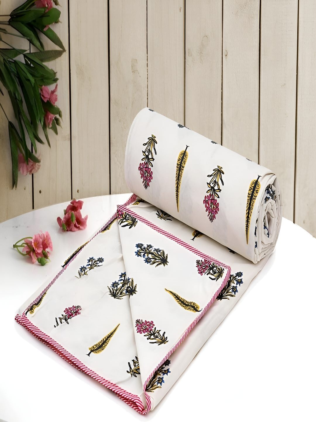 

tundwal's White & Blue Floral AC Room 210 GSM Cotton Single Bed Dohar