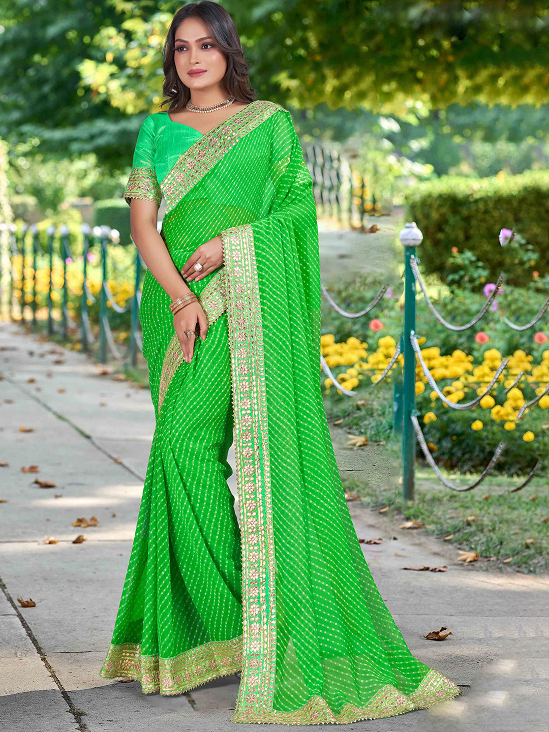 

Panzora Embroidered Sequinned Saree, Green