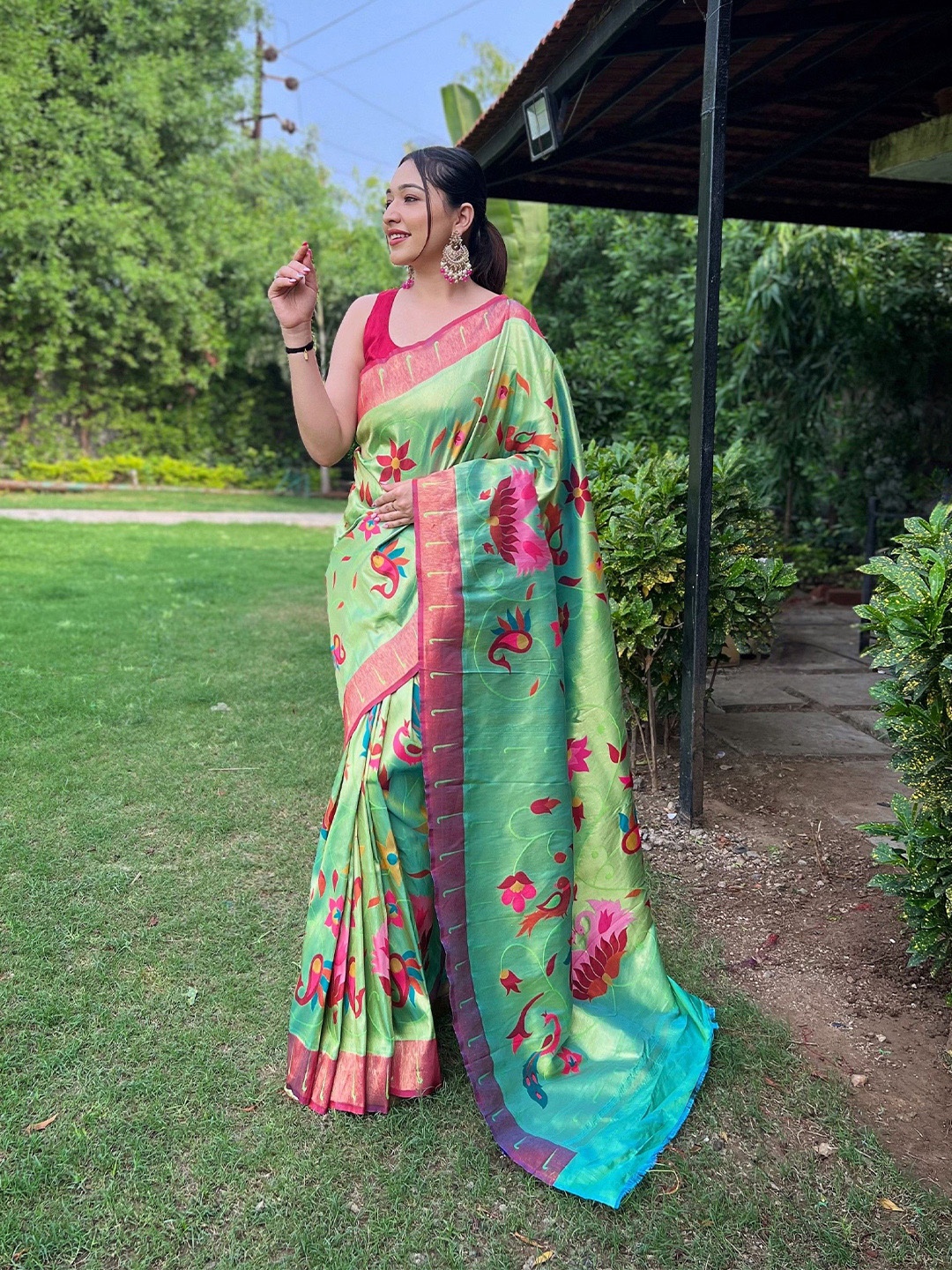 

RV CREATION Woven Design Zari Paithani Saree, Green